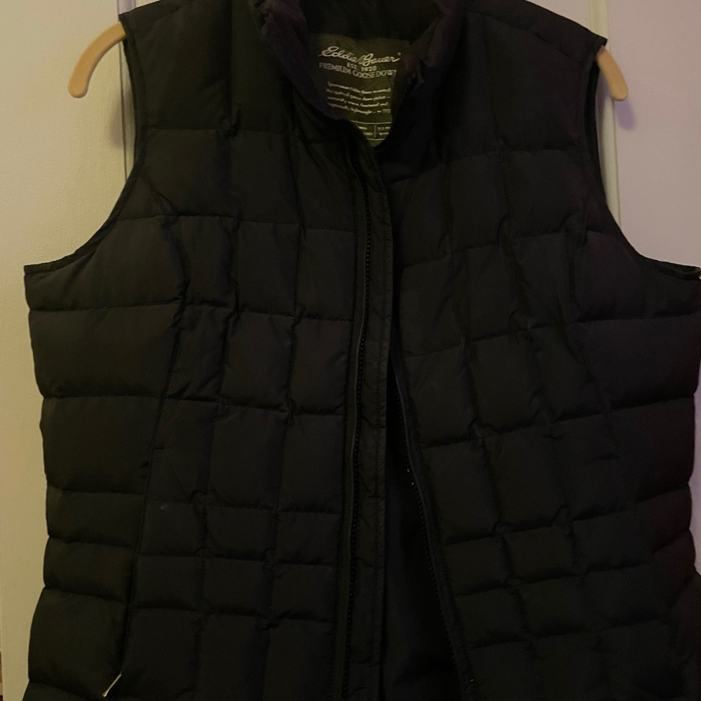 Eddie Bauer puffer vest